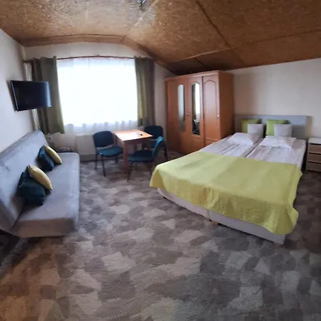 Felmaro Apartment *