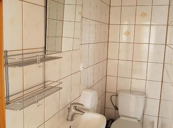 Felmaro Apartament *